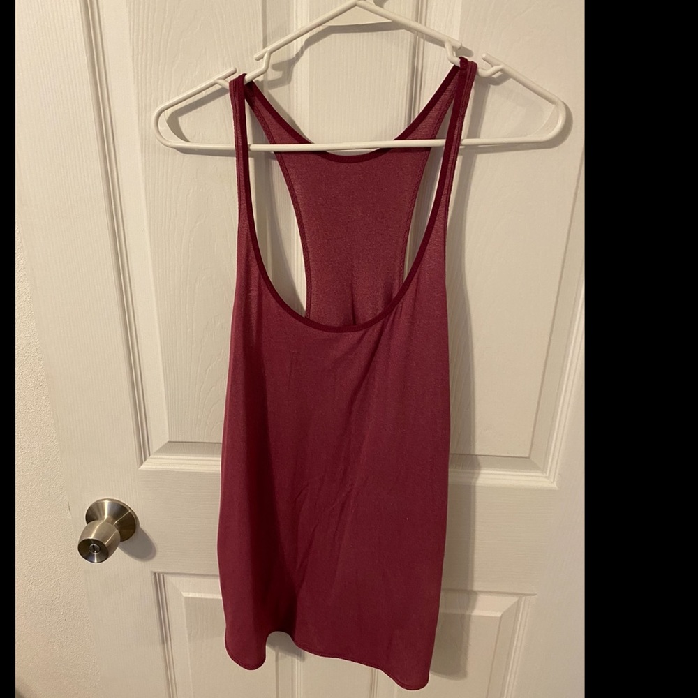 Lululemon tank